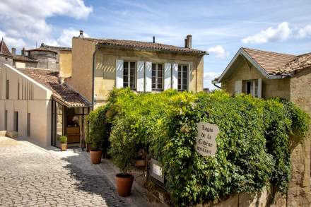 Terrasse Logis de la Cadène